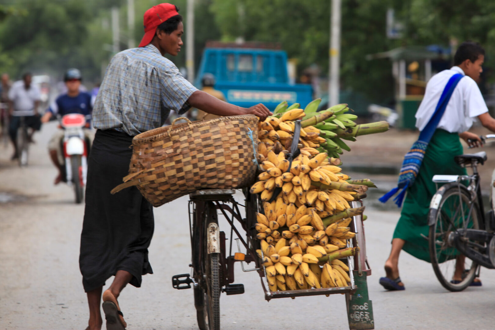 Banana Vendor Mandalay FAA 3784