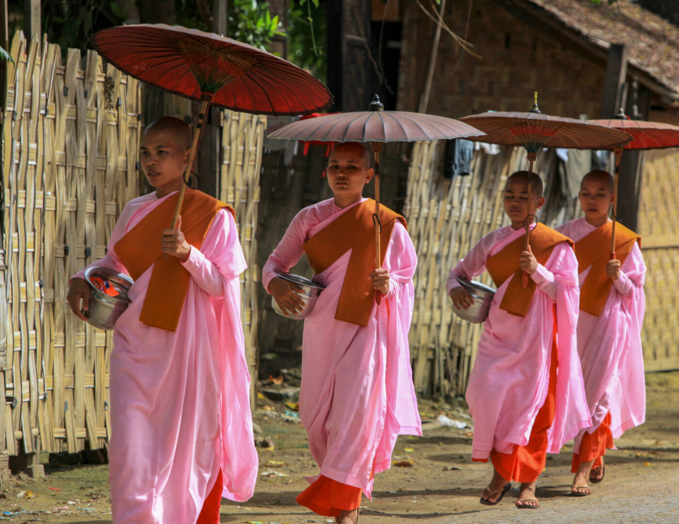 Mandalay Nuns 4 FAA 3936